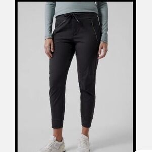 Athleta Women's Trekkie North Jogger Outdoor Hiking Athletic